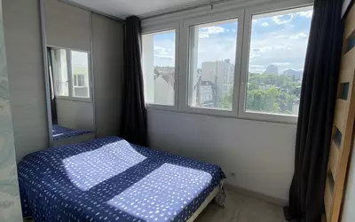 Issy-Les-Moulineaux (92130)