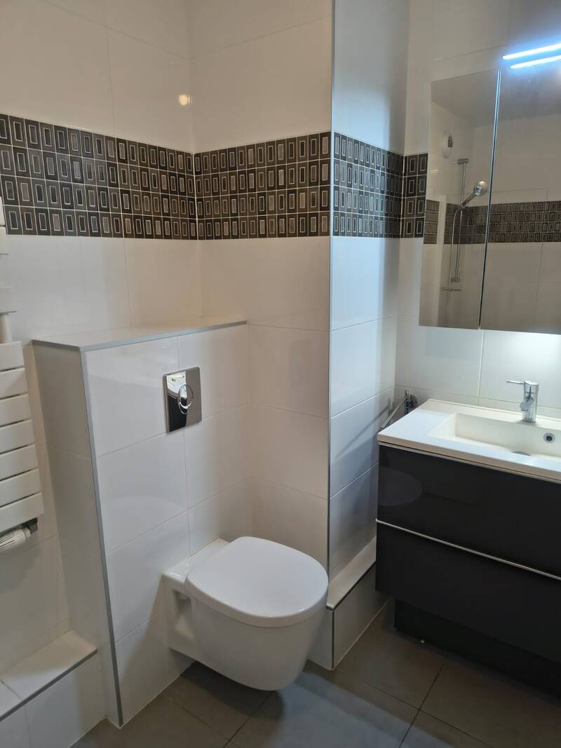 Issy-Les-Moulineaux (92130)