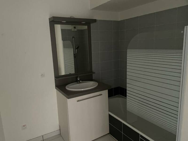 Roanne (42300)