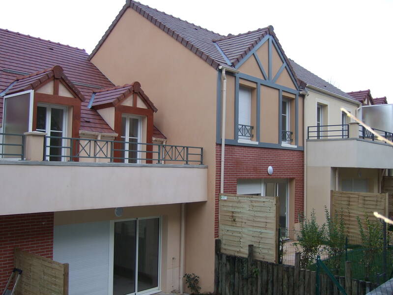 Mézières-Sur-Seine (78970)