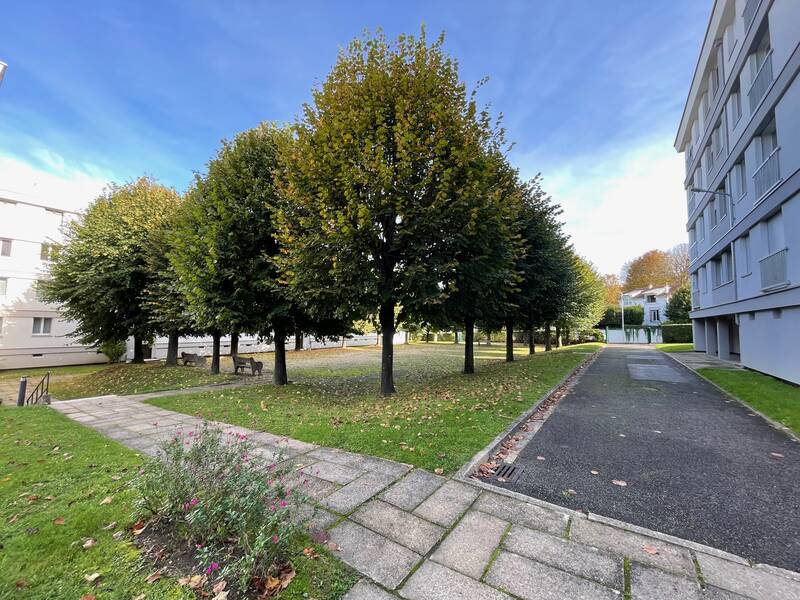 Nanterre (92000)