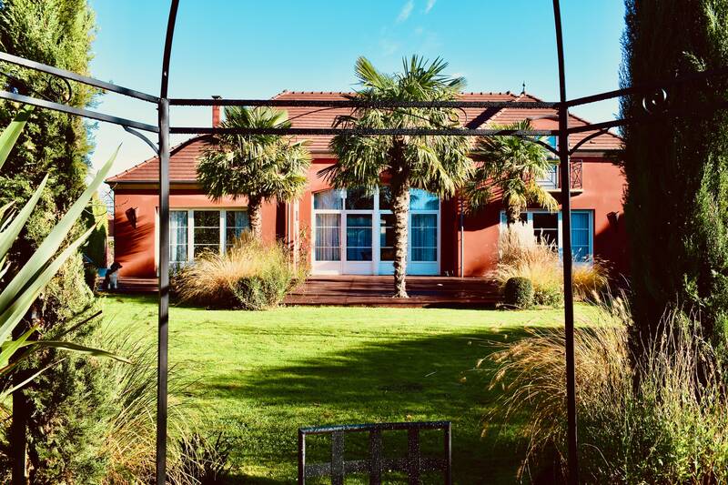 Magny-Le-Hongre (77700)