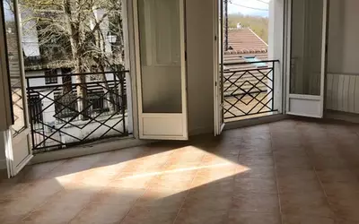 Maison 9 pièces 220 m² · à Rueil-Malmaison · 220 m² · 1 225 000 €