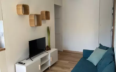 Oullins (69600)