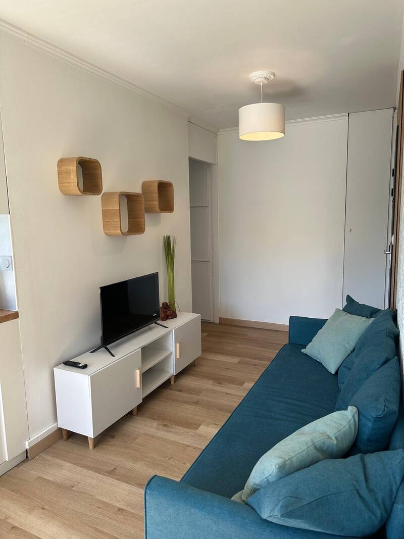 Oullins (69600)