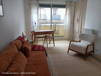 Location appartement studio Paris 20e