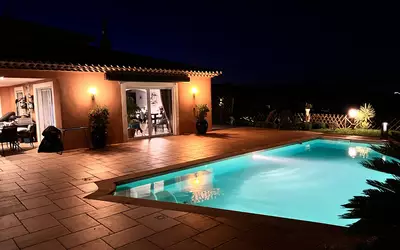 Fréjus (83600)