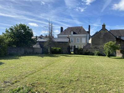 Vente maison 9 pièces Vallons-de-l'Erdre (44540)