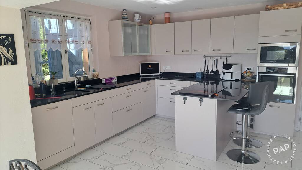 Vente maison 187 m² Cotignac (83570) - 187 m² - 950.000 € | Particulier à Particulier — 4