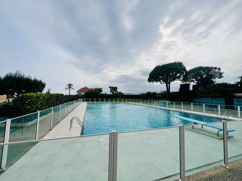 Antibes (06600)