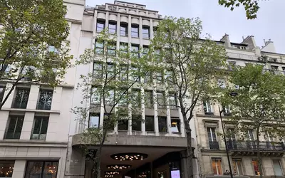 Paris 8E