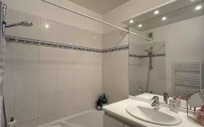 Bois-Colombes (92270)