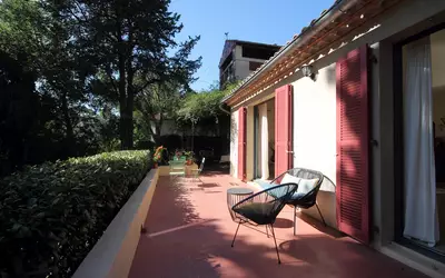 Nîmes (30000)