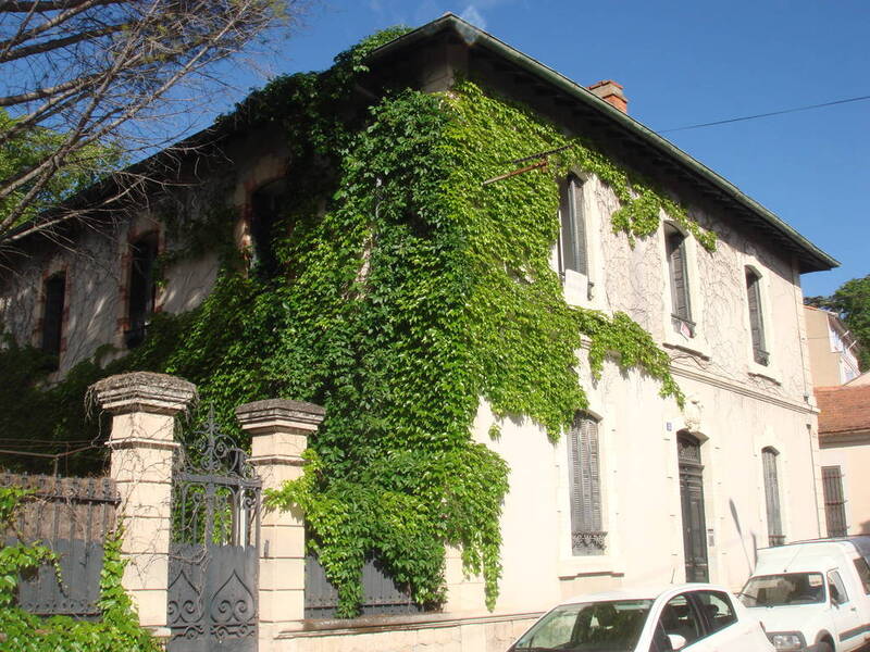 Nîmes (30000)