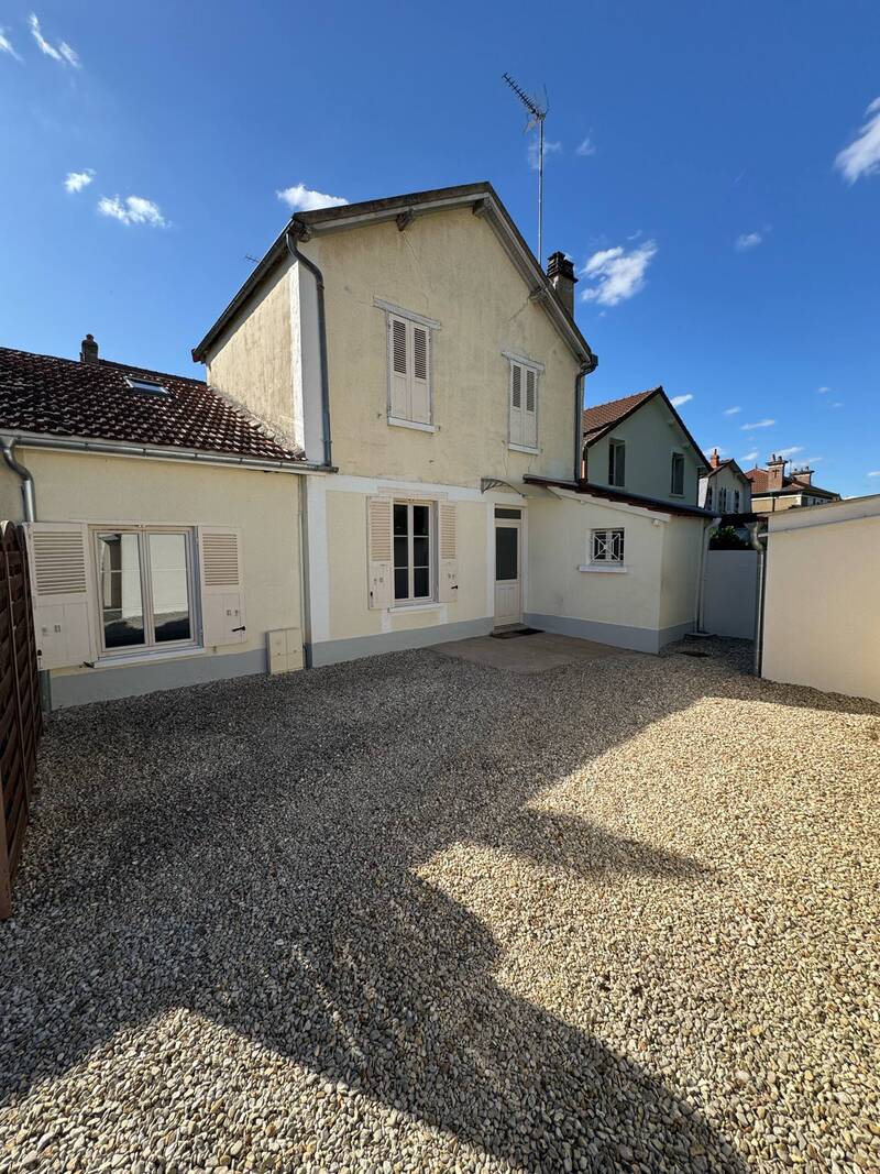 Auxerre (89000)