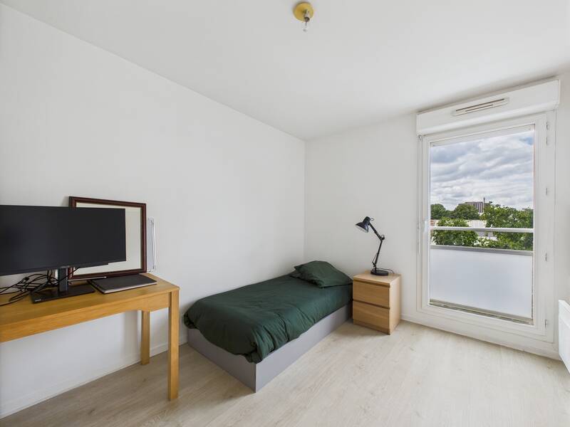 Saint-Ouen-Sur-Seine (93400)