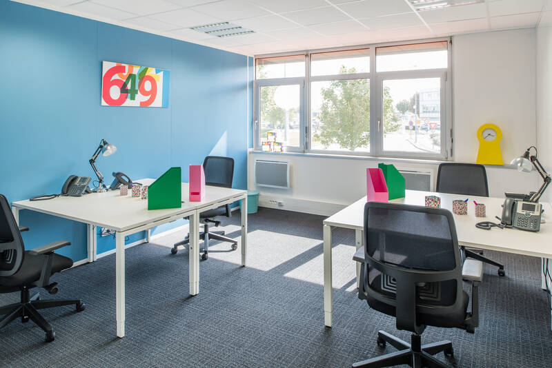 Bureaux, local professionnel Paray-Vieille-Poste - 30&nbsp;m² - 1.313&nbsp;&euro;