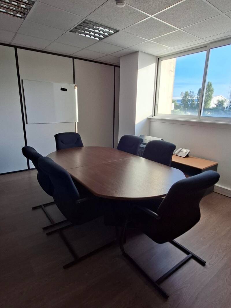 Local commercial Chilly-Mazarin (91380) - 112&nbsp;m² - 160.000&nbsp;&euro;