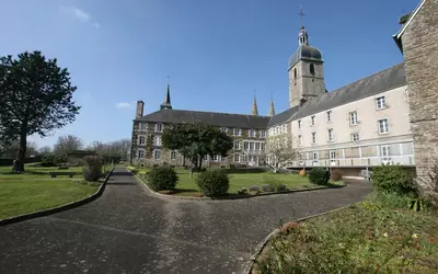 Saint-James, Centre Ville