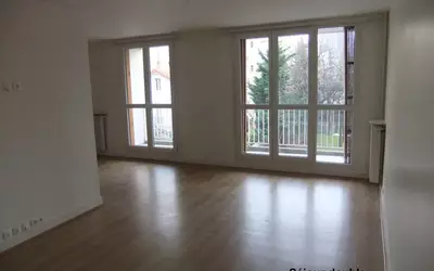 Puteaux (92800)