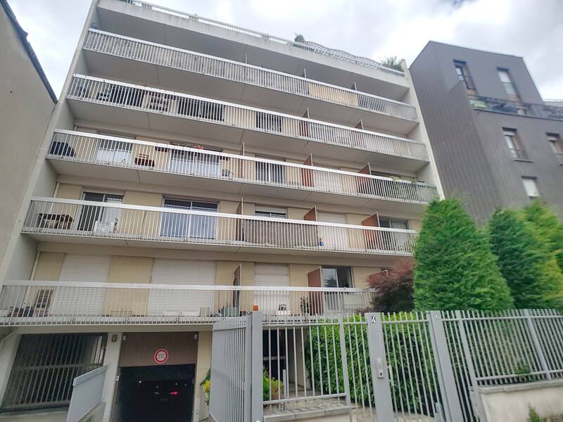 Montreuil (93100)