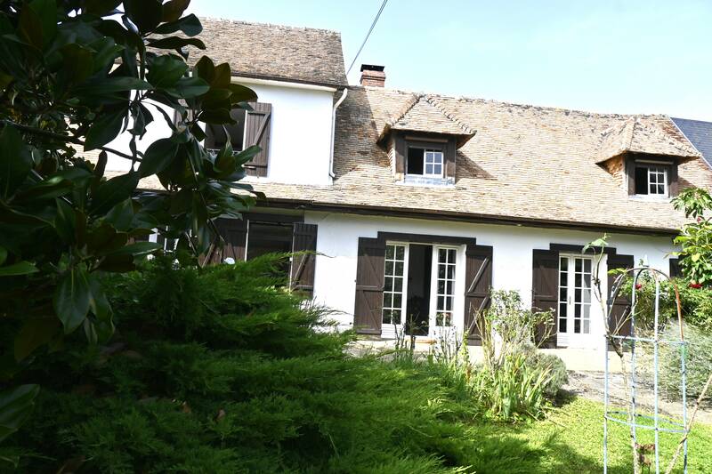 Acquigny (27400)