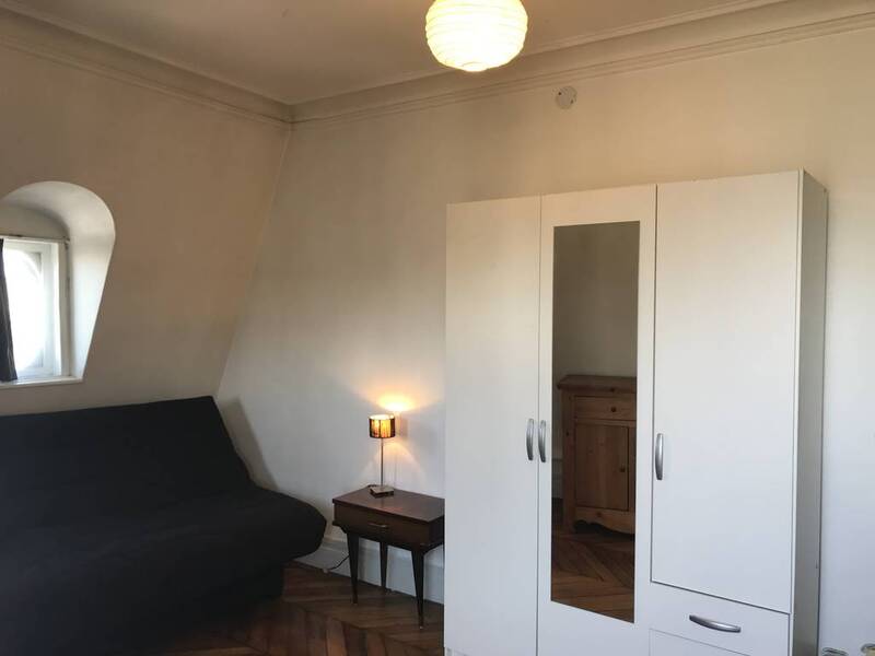Paris 11E