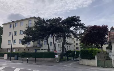 Nantes (44000)