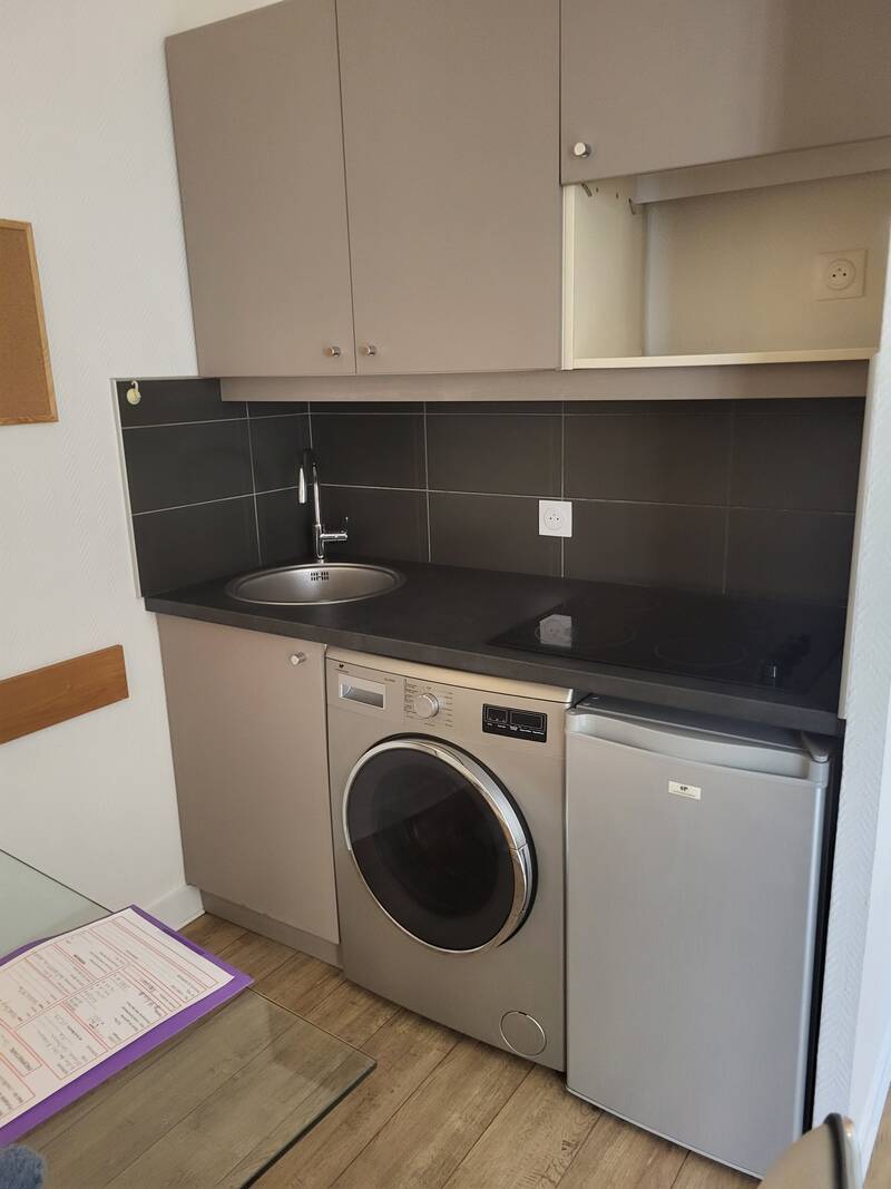 Courbevoie (92400)