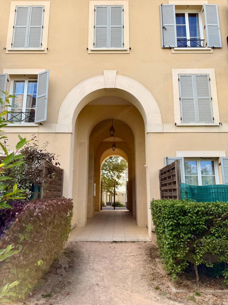 Magny-Le-Hongre (77700)