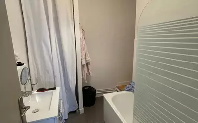 Nantes (44000)