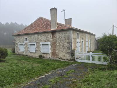 Vente maison 6 pièces Pérignac (16250)