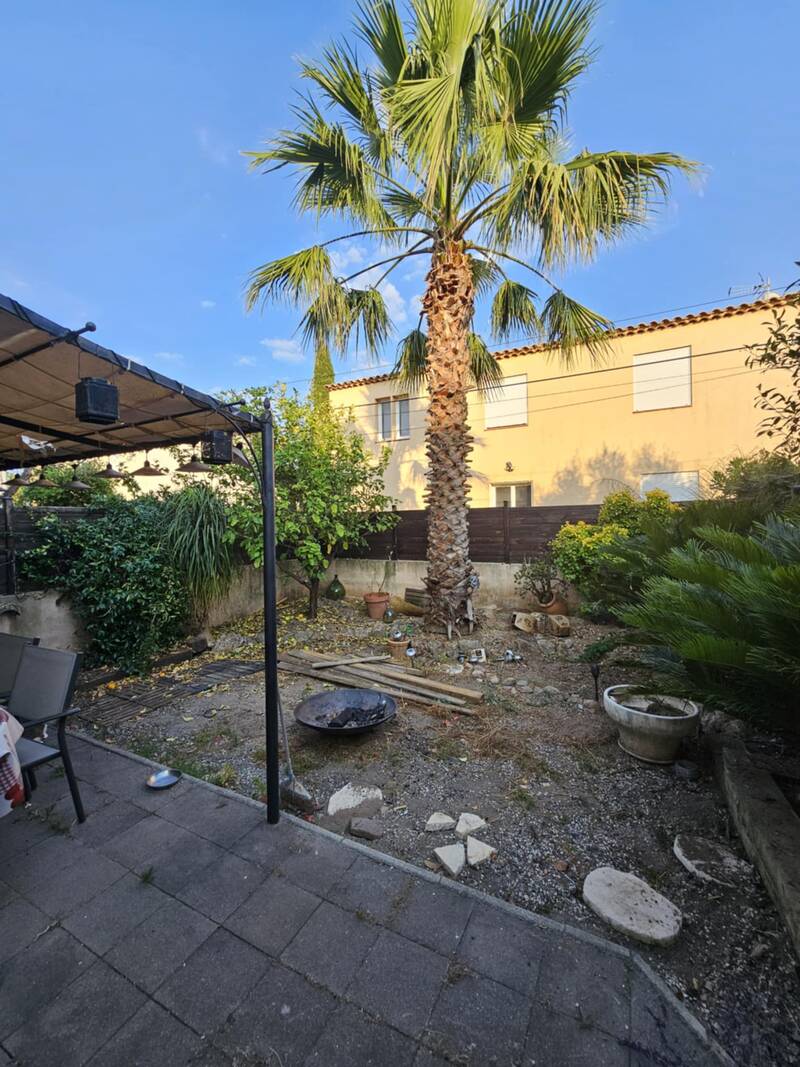 Fréjus (83600)