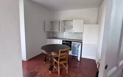 Toulon (83000)