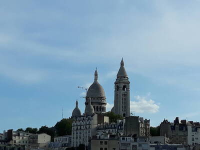 Location appartement studio Paris 18e