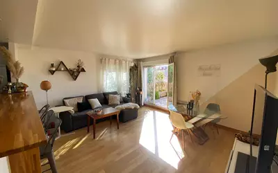 Bois-Colombes (92270)