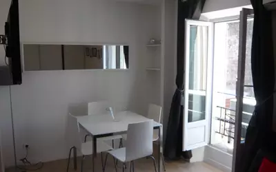 Cannes (06150)