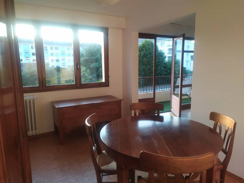 Angers (49000)