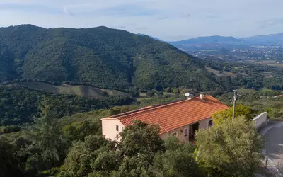 Albitreccia (20128)