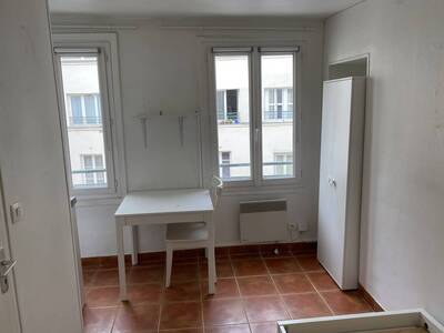 Location appartement studio Paris 10e