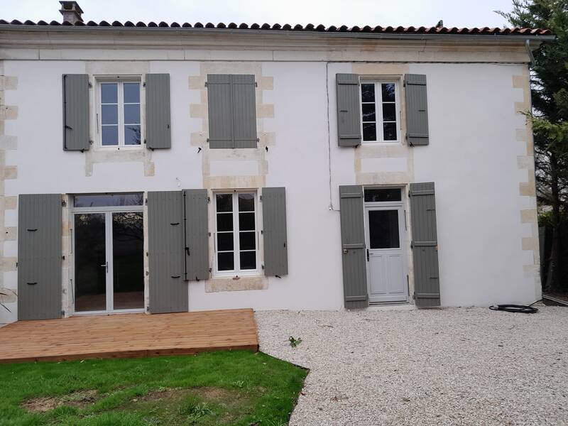 Surgères (17700)