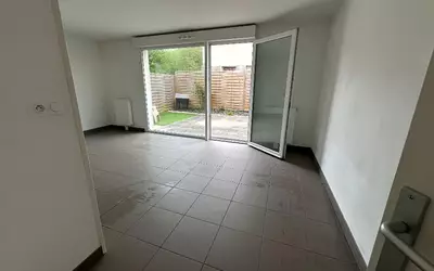Nantes (44000)
