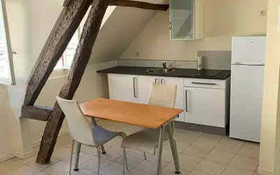 Joigny (89300)