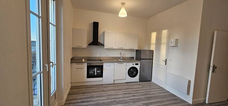 Melun (77000)