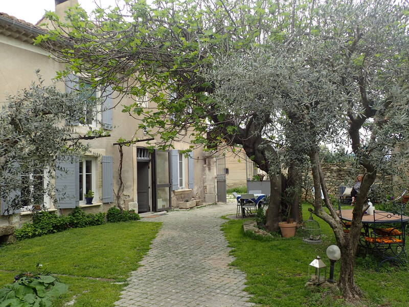 Caumont-Sur-Durance (84510)