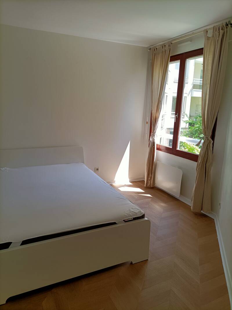 Issy-Les-Moulineaux