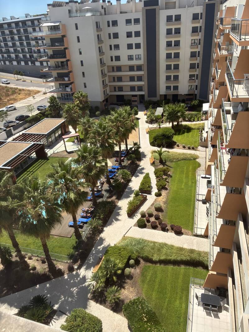 Avec Rooftop De 75 M², Portugal