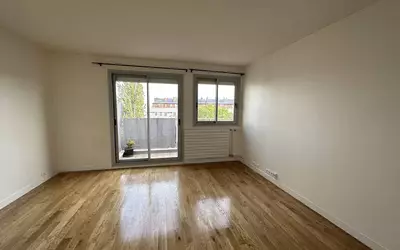 Puteaux (92800)