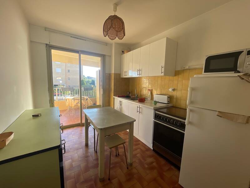 Sanary-Sur-Mer (83110)
