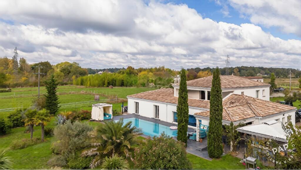 Vente maison 250 m² Carignan-De-Bordeaux (33360)